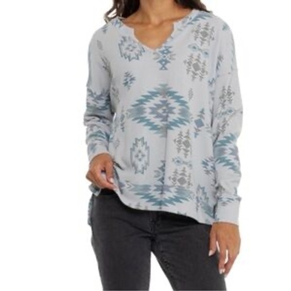 Lucky Brand Southwestern Print Thermal Top Grey Blue Split Neck 120647 Size M
